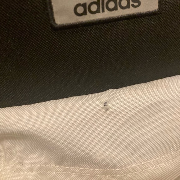 USED BLACK ADIDAS BACKPACK - Picture 2 of 4